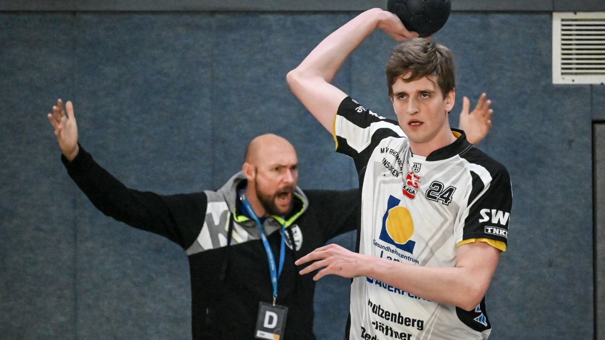 MTV Rheinwacht Dinslaken verpasst Überraschung in Korschenbroich knapp Der nächste Dämpfer für die Dinslakener „Zweite“ Handball Die MTV-Reserve beschert Landesliga-Schlusslicht TB Oberhausen beim 21:21 den ersten Zähler
