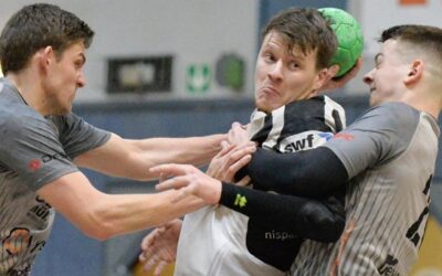 Tumulte auf dem Feld nach dem Abpfiff